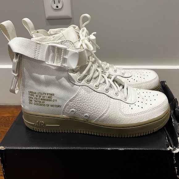 Nike SF Air Force 1 Mid - Picture 1 of 6